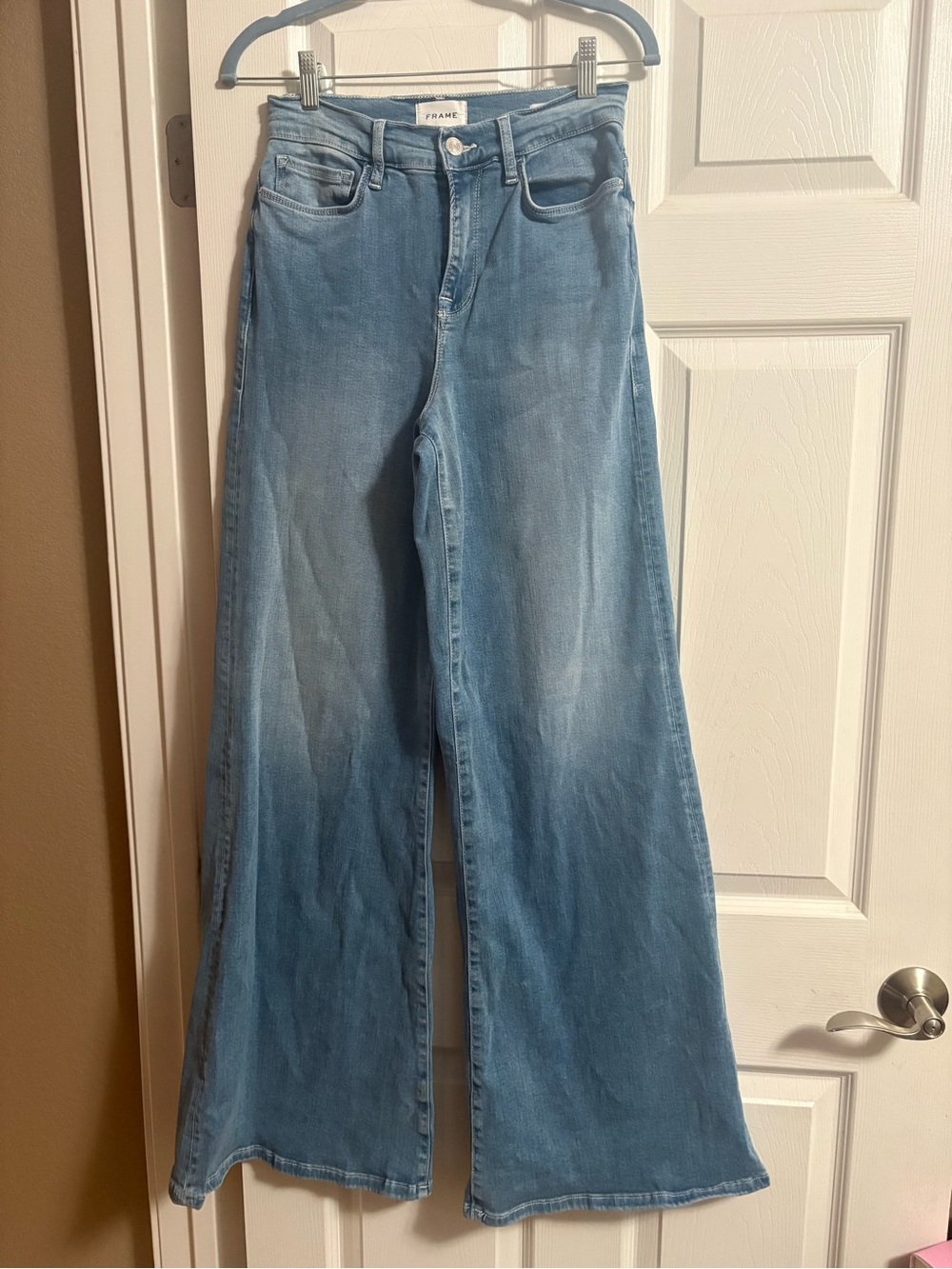 Frame Le Palazzo barrel leg wide leg denim jeans light wash stretch 28